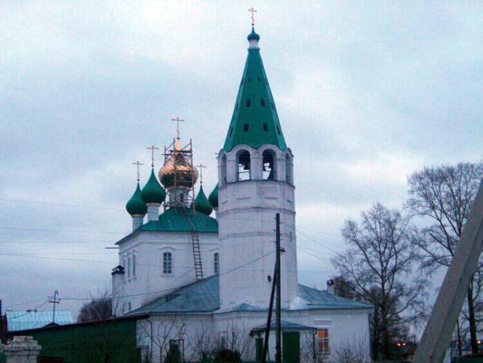 Церковь Воздвижения Креста Господня, Воздвиженье (Заволжский район, Ивановская область). фасады
