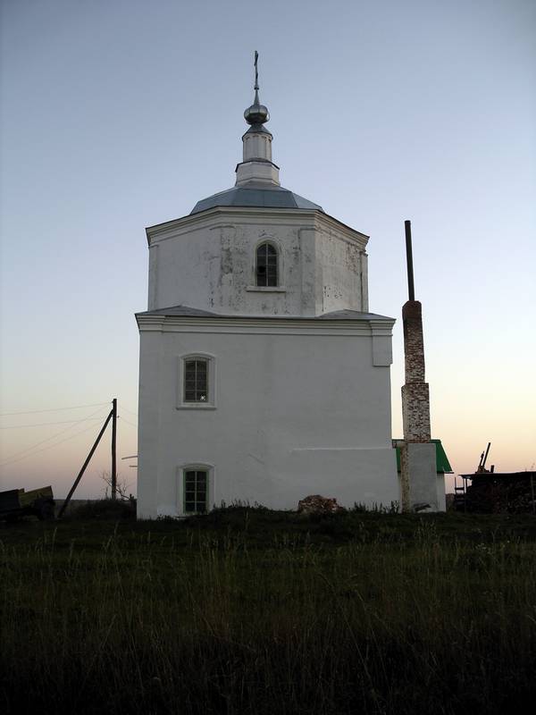 Никола-на-Мере. Церковь Николая Чудотворца. фасады, Вид вблизи