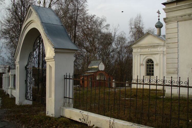 Церковь Успения Пресвятой Богородицы, Наволоки (Кинешемский район, Ивановская область). архитектурные детали