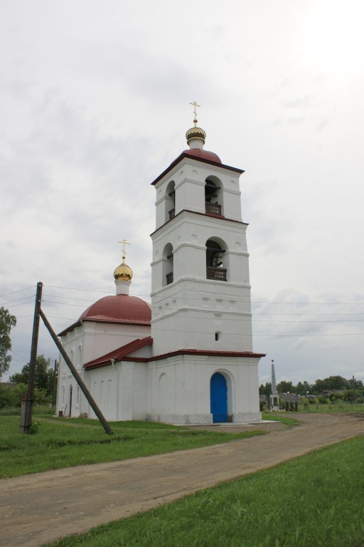 Павловское. Церковь Воскресения Христова. фасады