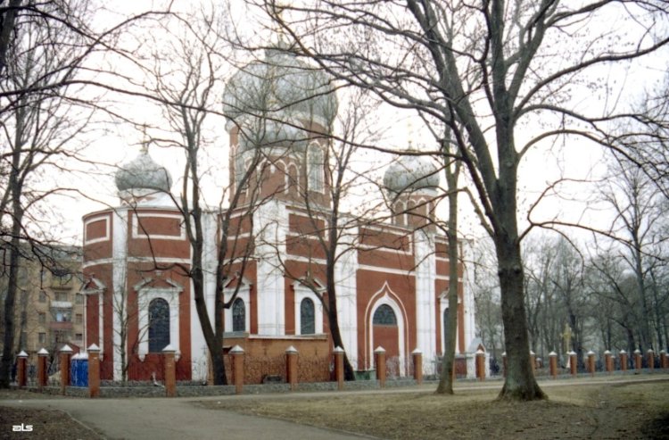 Церковь Усекновения главы Иоанна Предтечи, Харьков (Харьков, город, Украина, Харьковская область). фасады