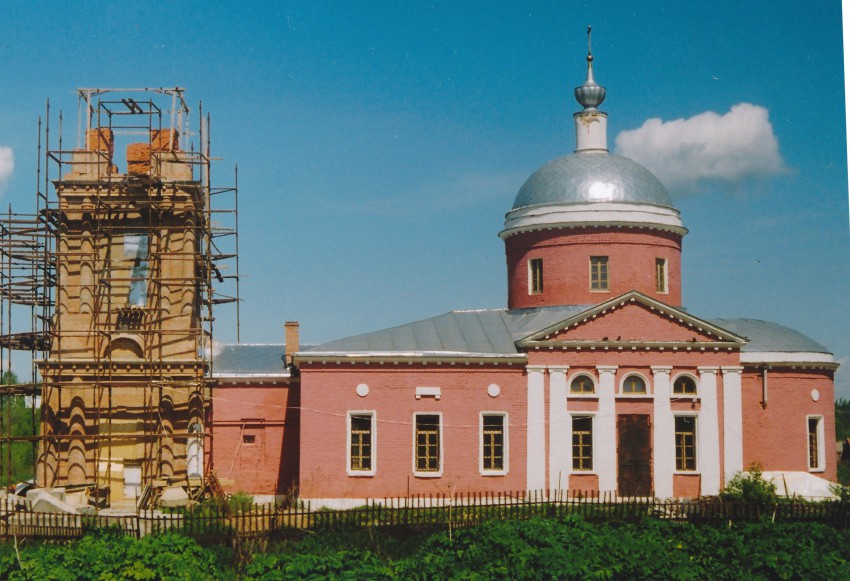 Алёшино. Церковь Георгия Победоносца. фасады