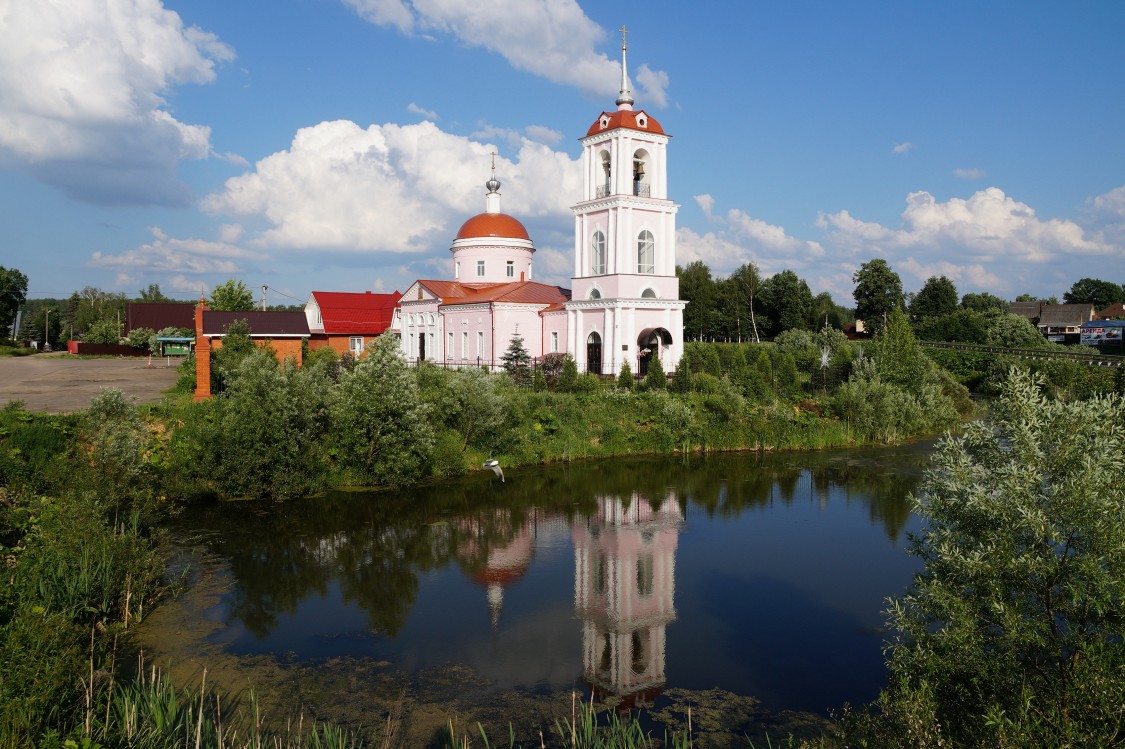 Алёшино. Церковь Георгия Победоносца. фасады, Вид с северо-запада