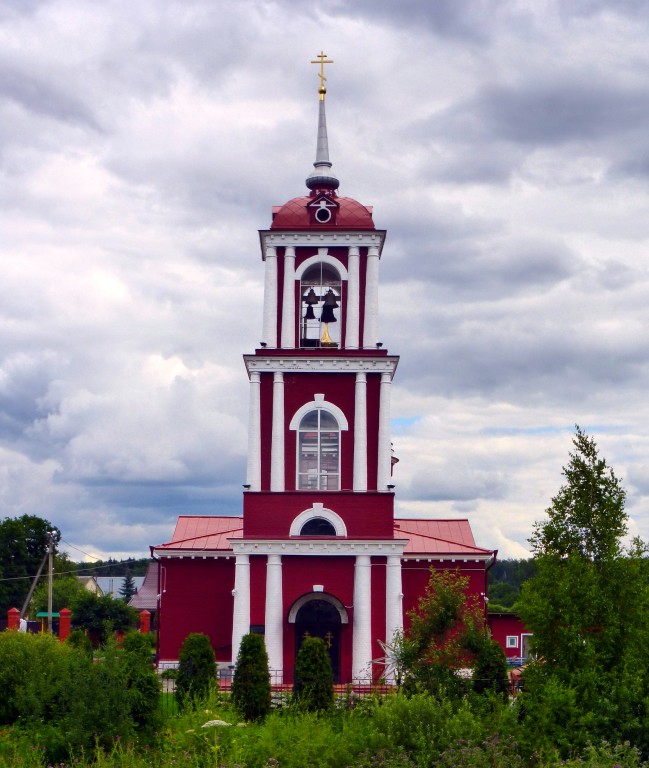 Алёшино. Церковь Георгия Победоносца. фасады