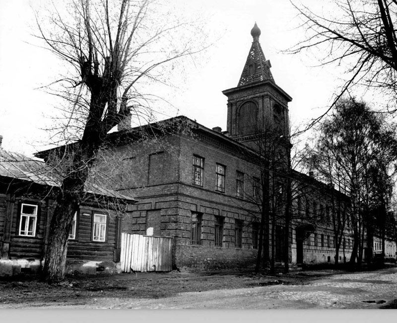 Домовая церковь Феодоровской иконы Божией Матери при доме призрения бедных, Кинешма (Кинешемский район, Ивановская область). архивная фотография