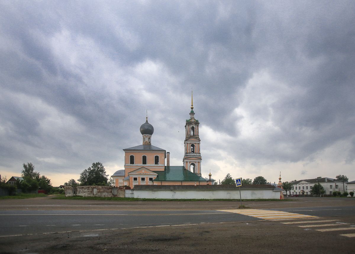 Церковь Преображения Господня, Нагорье (Переславский район и г. Переславль-Залесский, Ярославская область). общий вид в ландшафте