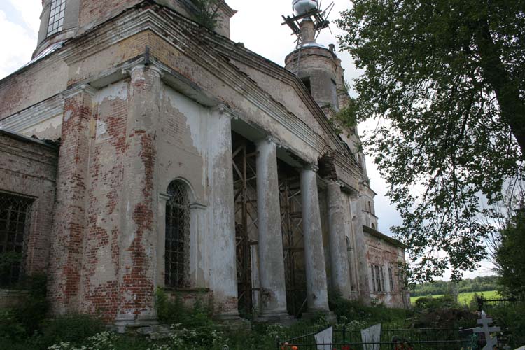 Церковь Воскресения Словущего, Воскресенское (Угличский район, Ярославская область). архитектурные детали