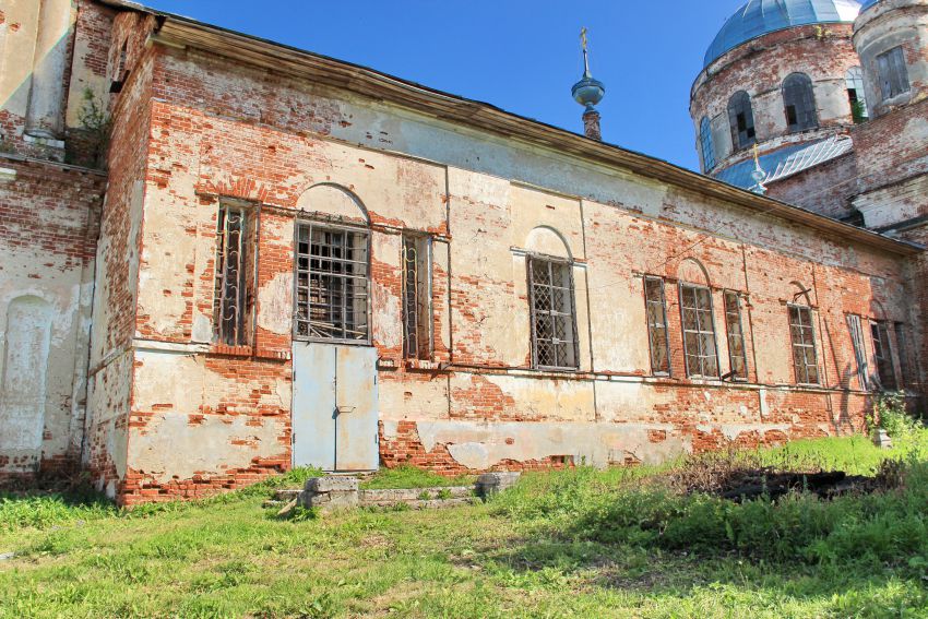 Церковь Воскресения Словущего, Воскресенское (Угличский район, Ярославская область). фасады