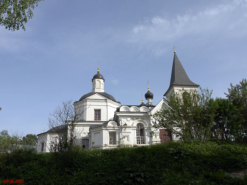 Церковь Воскресения Христова, Таруса (Тарусский район, Калужская область). фасады