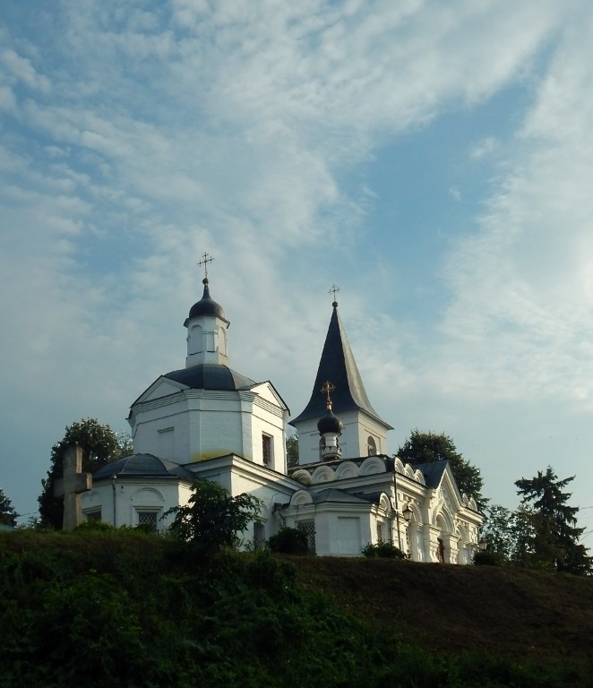 Церковь Воскресения Христова, Таруса (Тарусский район, Калужская область). фасады
