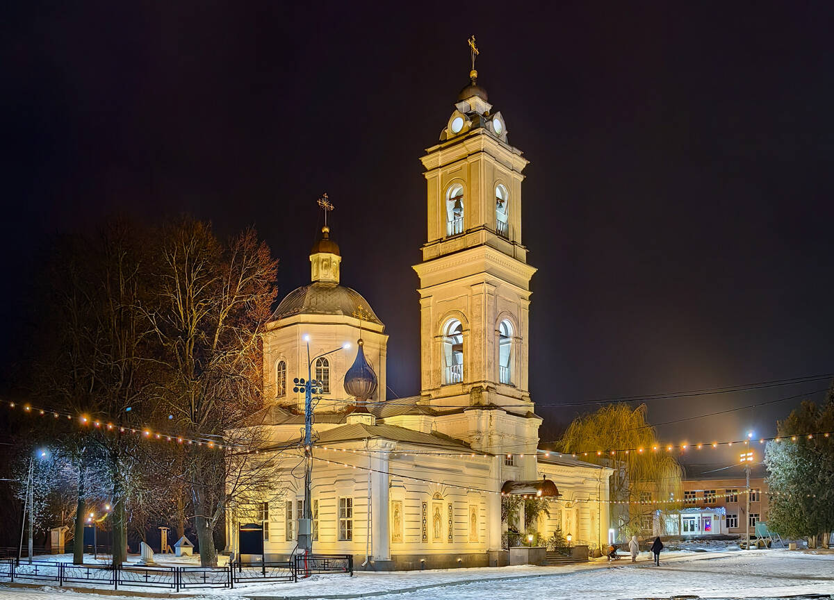 Собор Петра и Павла, Таруса (Тарусский район, Калужская область). художественные фотографии, Вид ночью