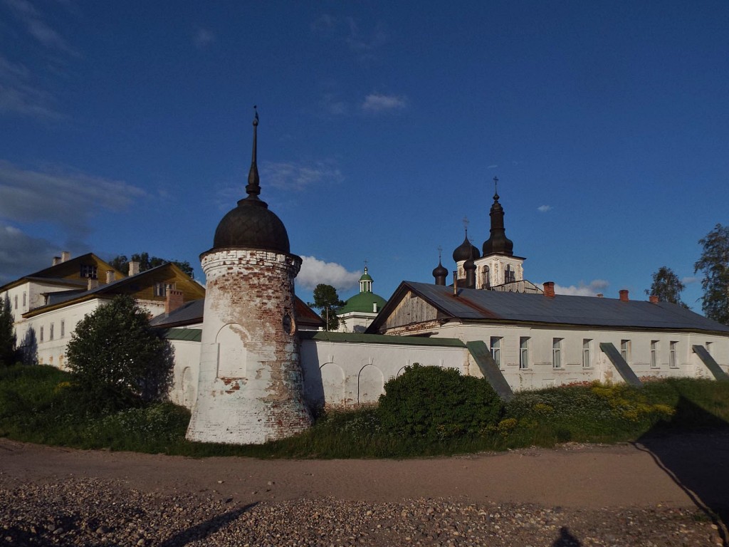 Воскресенский Горицкий монастырь, Горицы (Кирилловский район, Вологодская область). архитектурные детали
