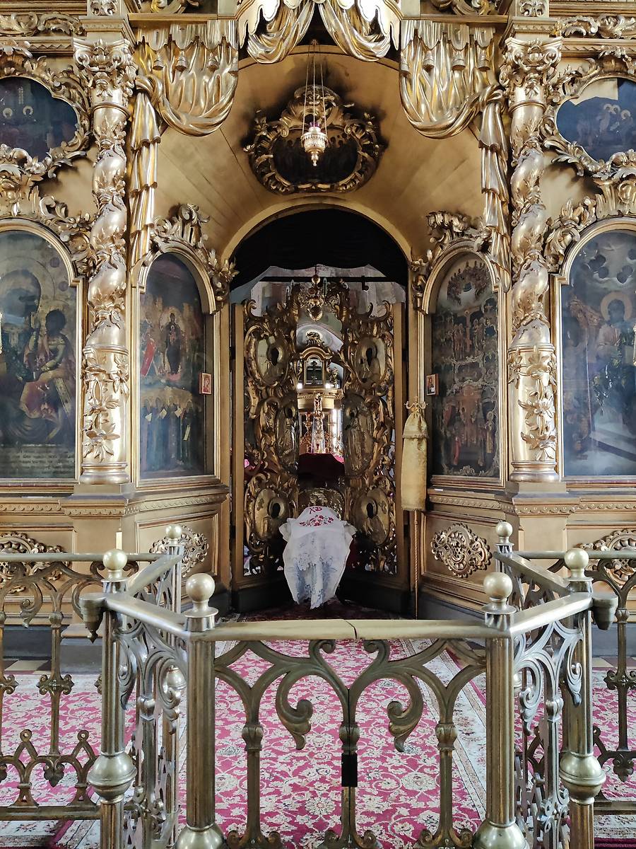 Царские врата главного предела в честь Воздвижения Честнаго и Животворящего Креста Господня., интерьер и убранство. Кафедральный собор Воздвижения Креста Господня, Палех (Палехский район, Ивановская область)