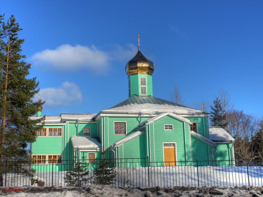 Церковь Серафима Саровского, Каменногорск (Выборгский район, Ленинградская область). фасады