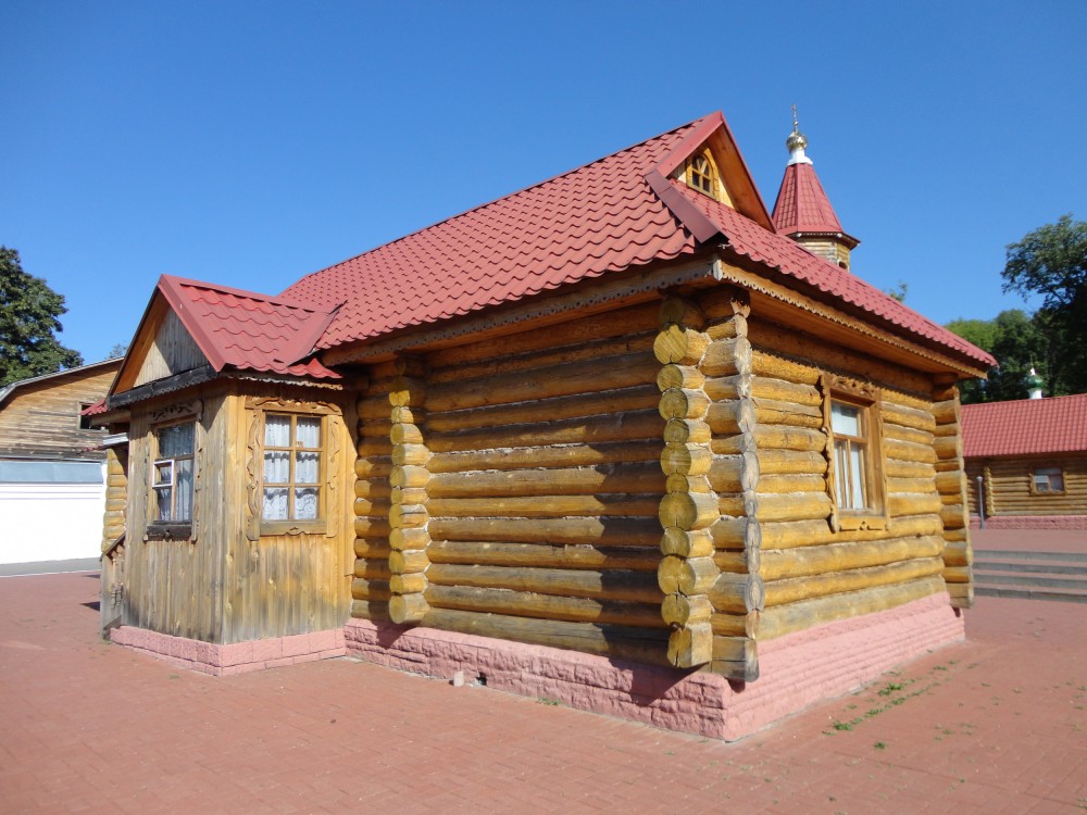 Макаровка. Иоанно-Богословский Макаровский мужской монастырь. дополнительная информация, Келья старца Феофана.