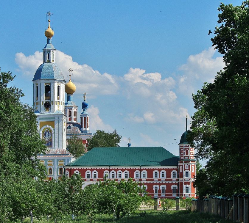 Санаксырь. Рождество-Богородичный Санаксарский мужской монастырь. фасады, вид с северо-запада