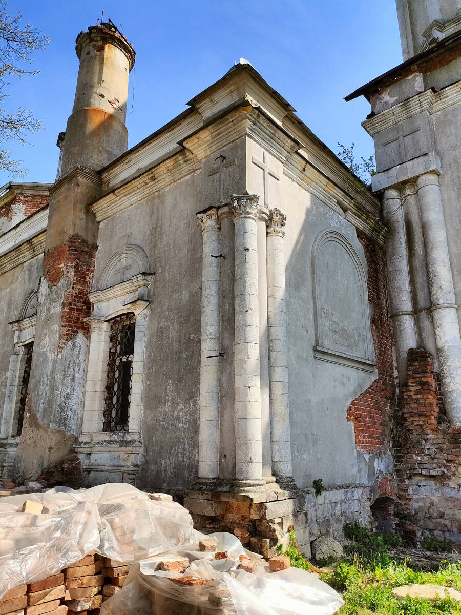 Церковь Казанской иконы Божией Матери, Брыньково (Рузский городской округ, Московская область). архитектурные детали