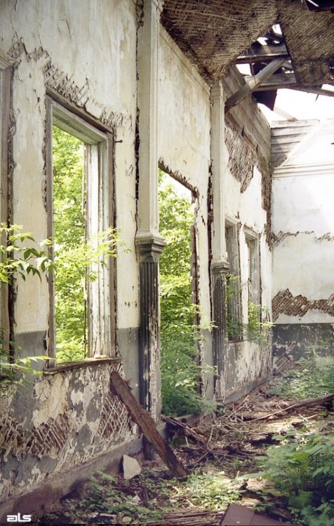 Церковь Александра Невского (старая), Токаревка (Харьковский район, Украина, Харьковская область). интерьер и убранство