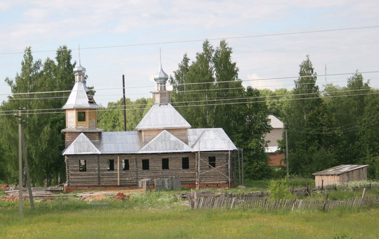 Церковь Николая Чудотворца, Глинка (Глинковский район, Смоленская область). общий вид в ландшафте