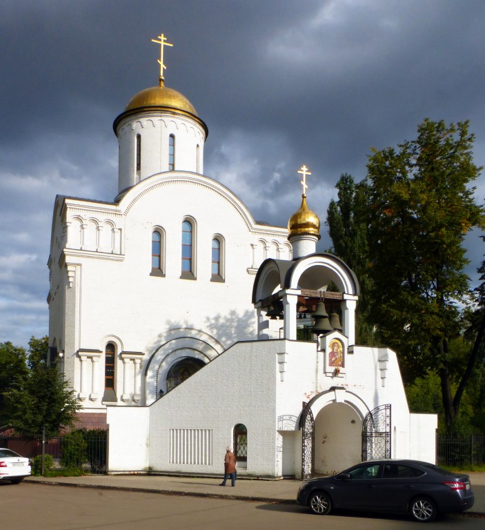 Люберцы. Церковь Спаса Преображения. фасады