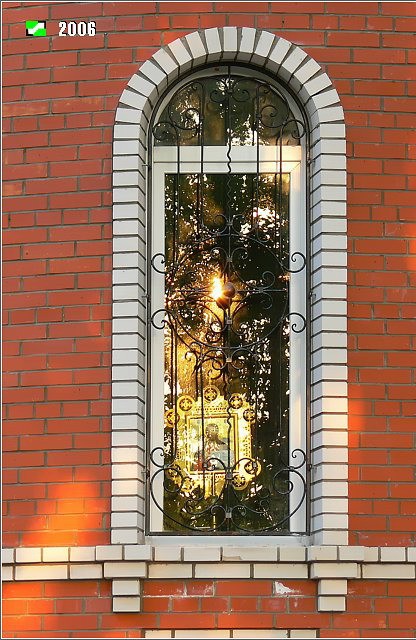 Анопино. Церковь Покрова Пресвятой Богородицы. архитектурные детали, Окно алтарной части.