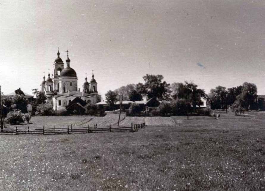 Церковь Леонтия Ростовского, Фатьяново (Ростовский район, Ярославская область). архивная фотография, Частная коллекция. Фото 1960-х годов