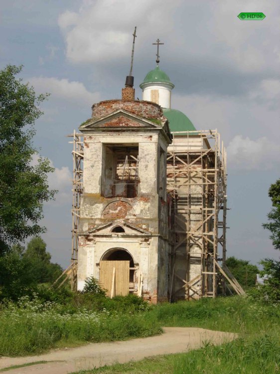 Церковь Успения Пресвятой Богородицы, Набережная Слобода (Наро-Фоминский городской округ, Московская область). фасады
