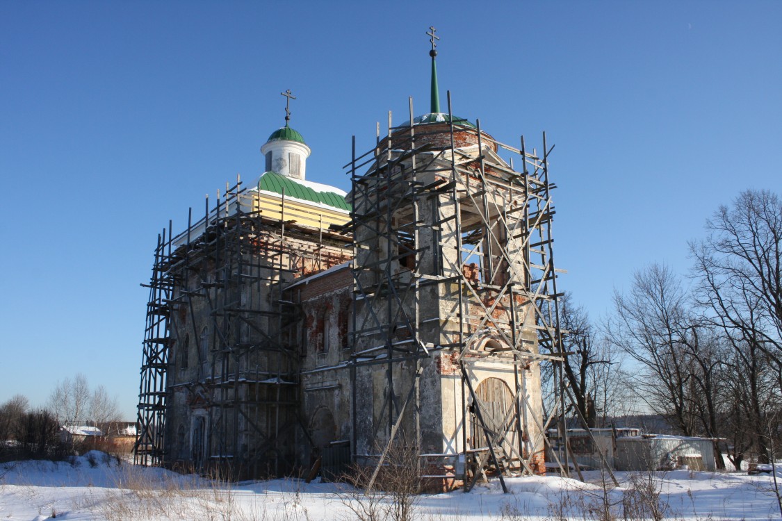 Церковь Успения Пресвятой Богородицы, Набережная Слобода (Наро-Фоминский городской округ, Московская область). фасады