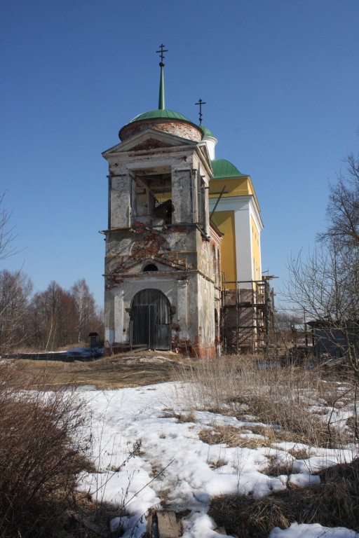 Церковь Успения Пресвятой Богородицы, Набережная Слобода (Наро-Фоминский городской округ, Московская область). фасады