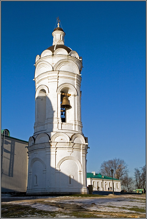 Нагатинский затон. Церковь Георгия Победоносца в Коломенском. фасады