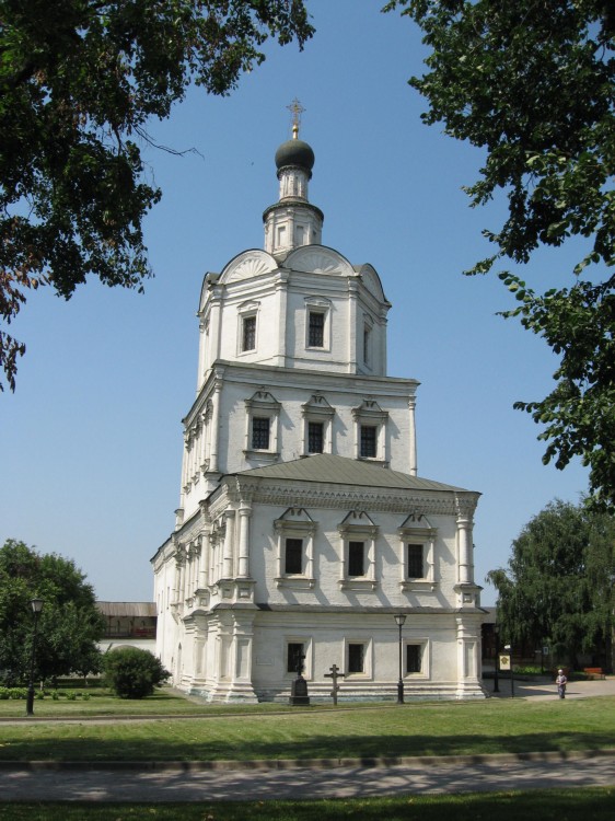 Таганский. Спасо-Андроников монастырь. Церковь Михаила Архангела. фасады