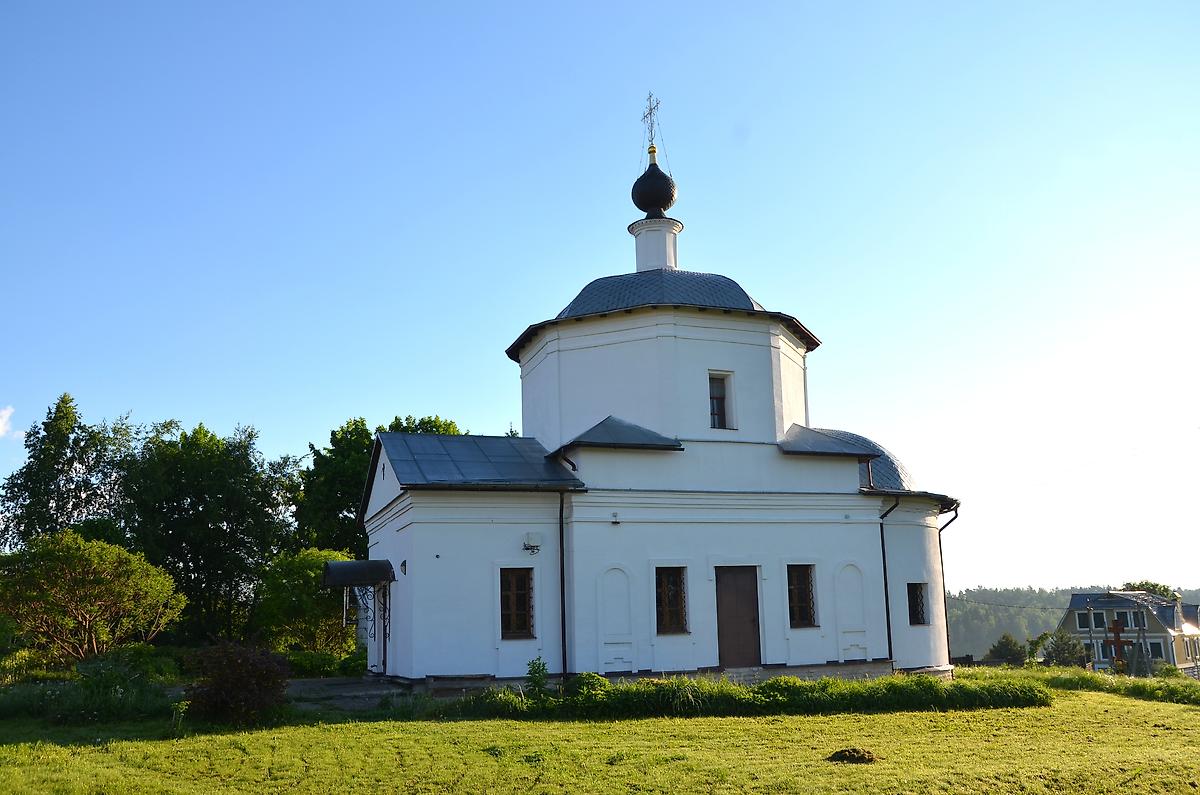 фасады. Церковь Космы и Дамиана, Беницы (Боровский район, Калужская область)