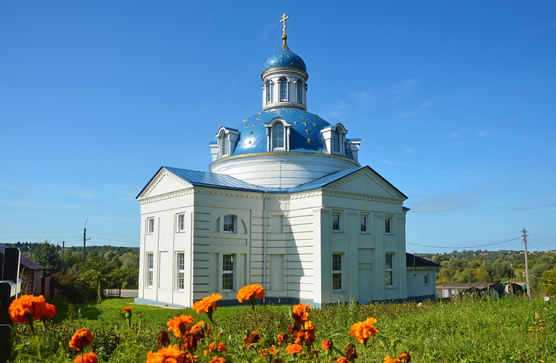 Церковь Варвары великомученицы, Совьяки (Боровский район, Калужская область). общий вид в ландшафте