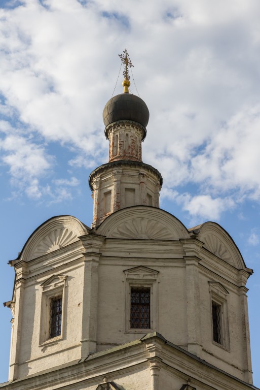 Таганский. Спасо-Андроников монастырь. Церковь Михаила Архангела. архитектурные детали