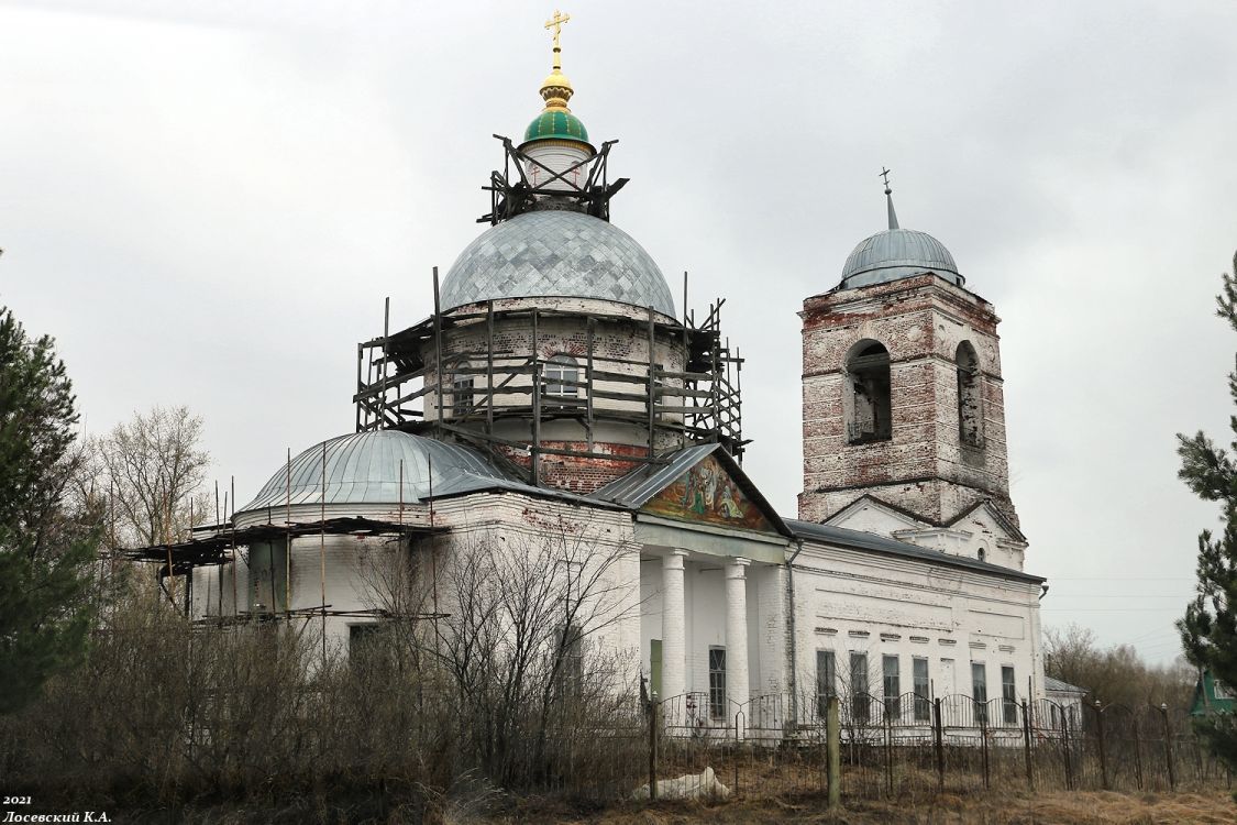 Дуброво. Церковь Троицы Живоначальной. фасады, Вид с северо-востока
