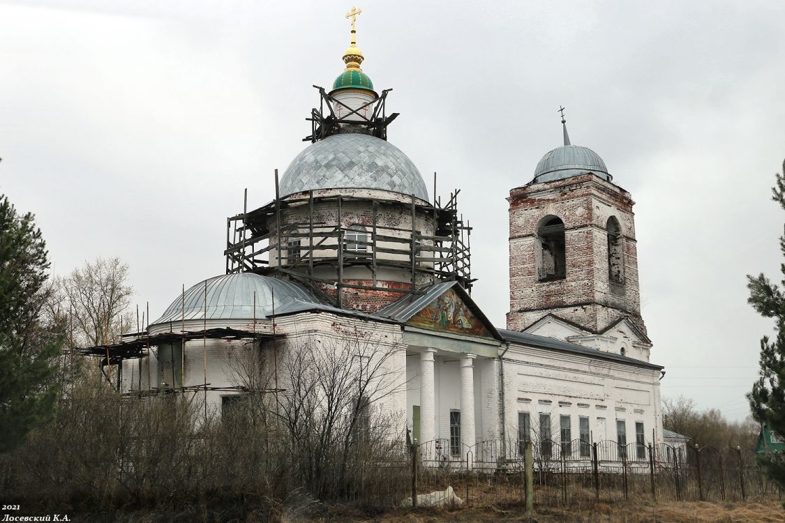 Церковь Троицы Живоначальной, Дуброво (Селивановский район, Владимирская область). фасады, Вид с северо-востока