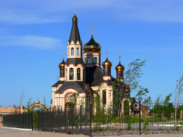 Тарко-Сале. Церковь Николая Чудотворца. фасады