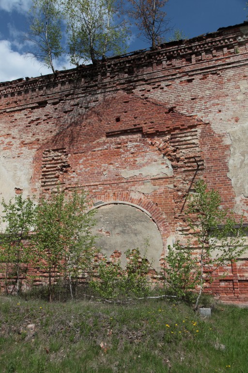 Церковь Александра Невского, Новоалександровский (Спас-Деменский район, Калужская область). архитектурные детали