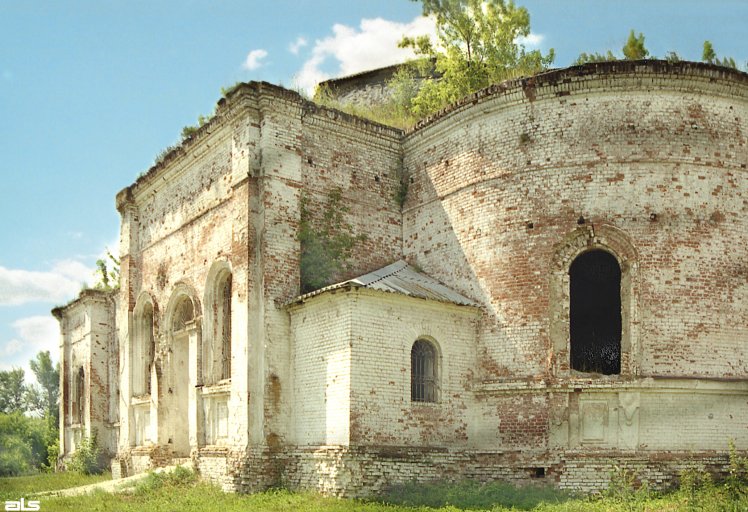 Николаевка. Церковь Николая Чудотворца. фасады, Реставрируемый храм.