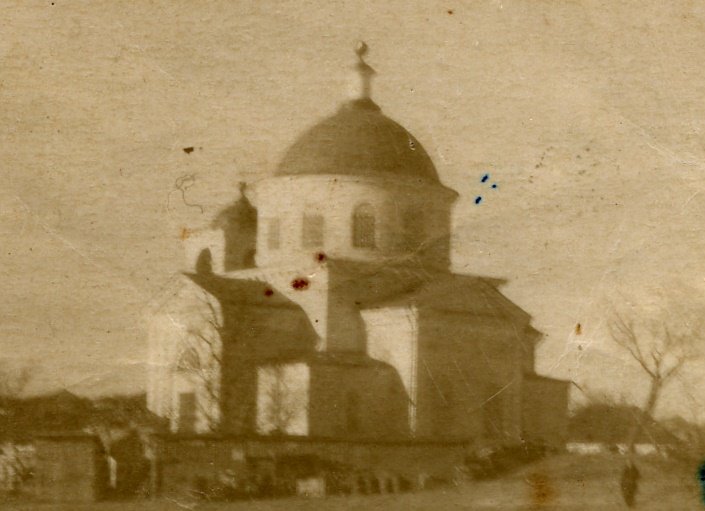 Церковь Спаса Преображения, Новая Водолага (Харьковский район, Украина, Харьковская область). архивная фотография, Базарная площадь и Спасский храм