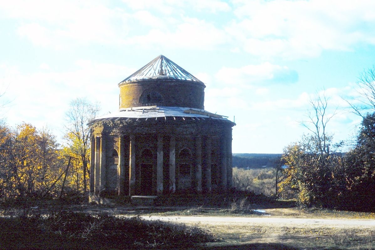 Церковь Преображения Господня, Брынь (Думиничский район, Калужская область). фасады
