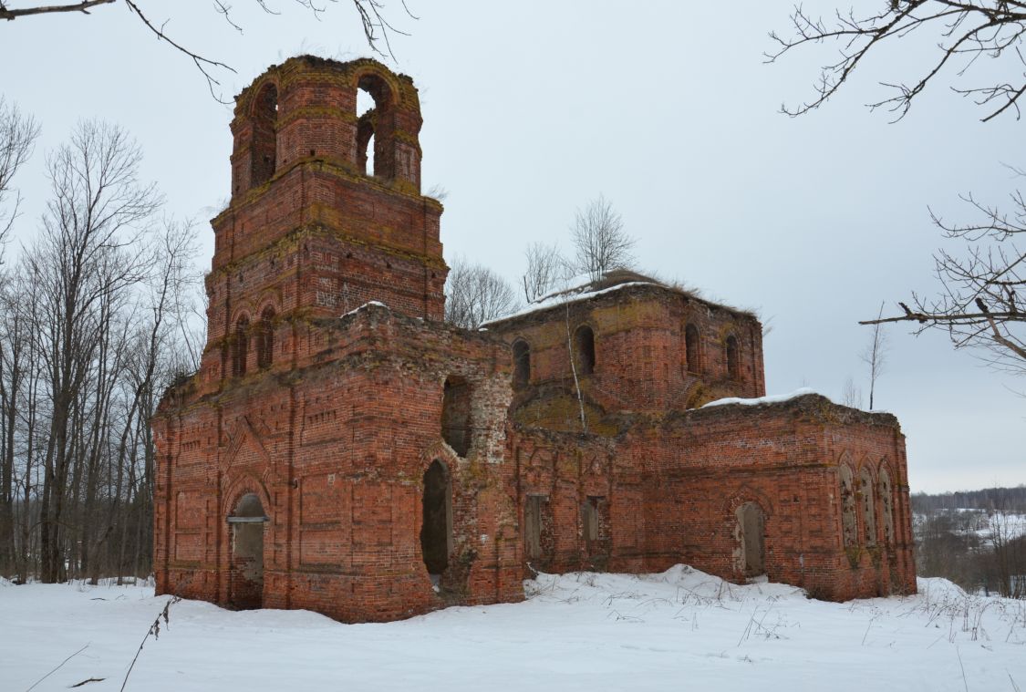 Церковь Параскевы Пятницы, Которь (Думиничский район, Калужская область). общий вид в ландшафте