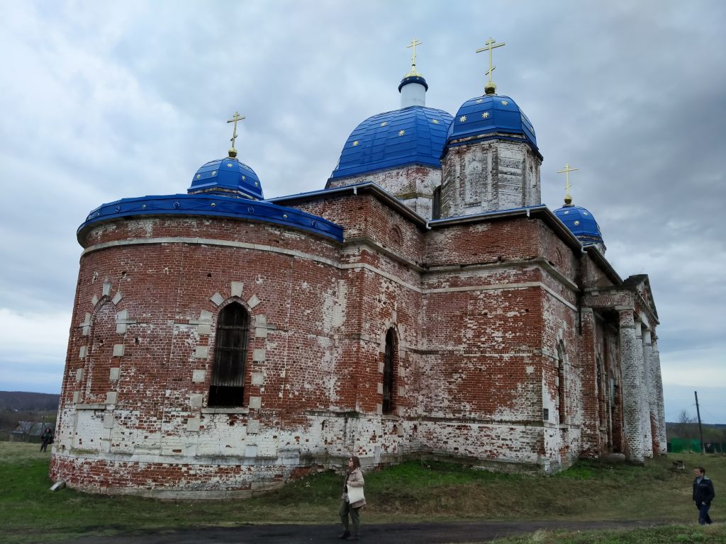 Церковь Успения Пресвятой Богородицы, Успенский Погост (Вязниковский район, Владимирская область). фасады