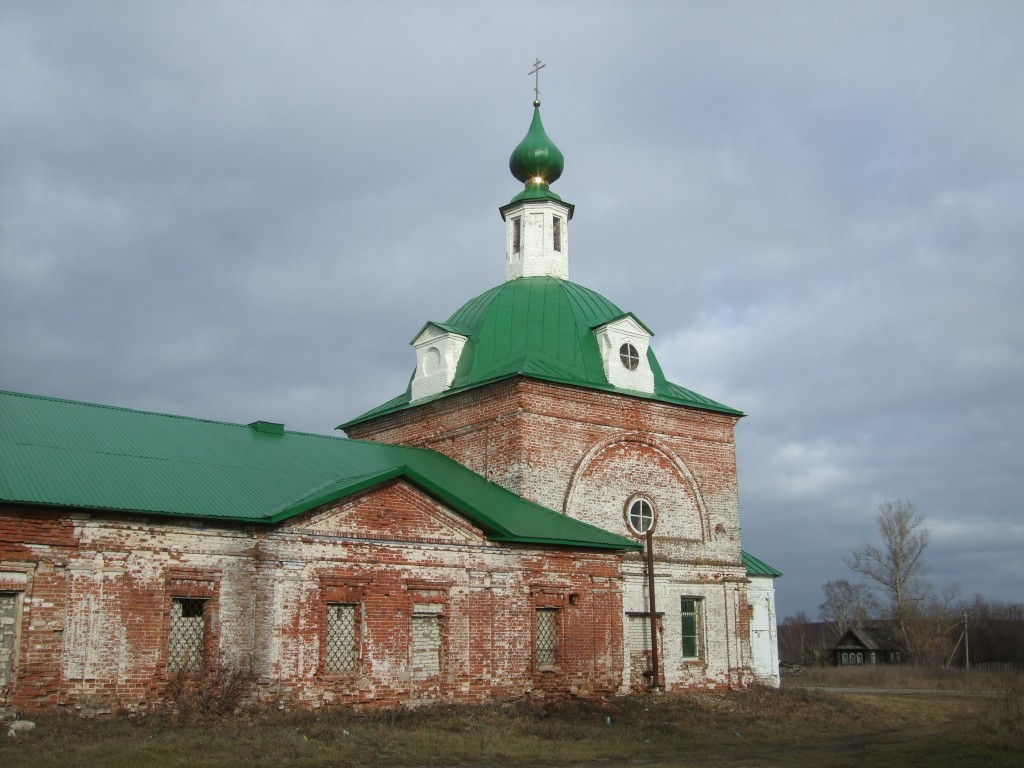 Сергиевы Горки. Церковь Сергия Радонежского. фасады