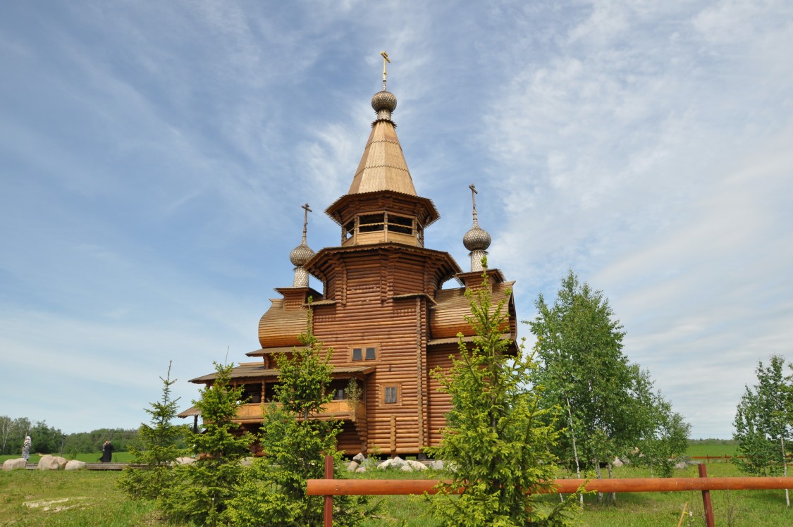 Гремячий ключ, урочище. Церковь Сергия Радонежского. фасады