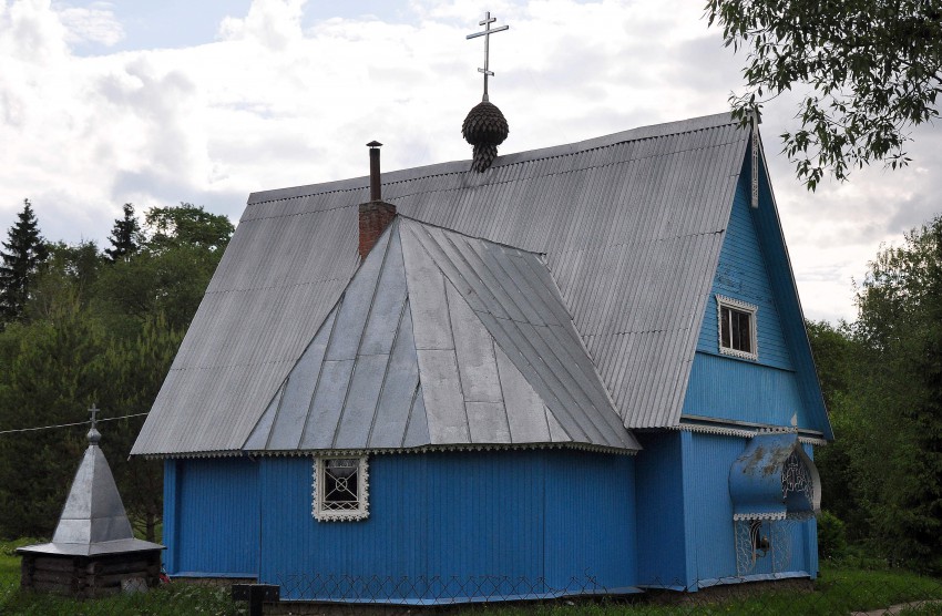 Мелихово. Церковь Воздвижения Креста Господня. фасады