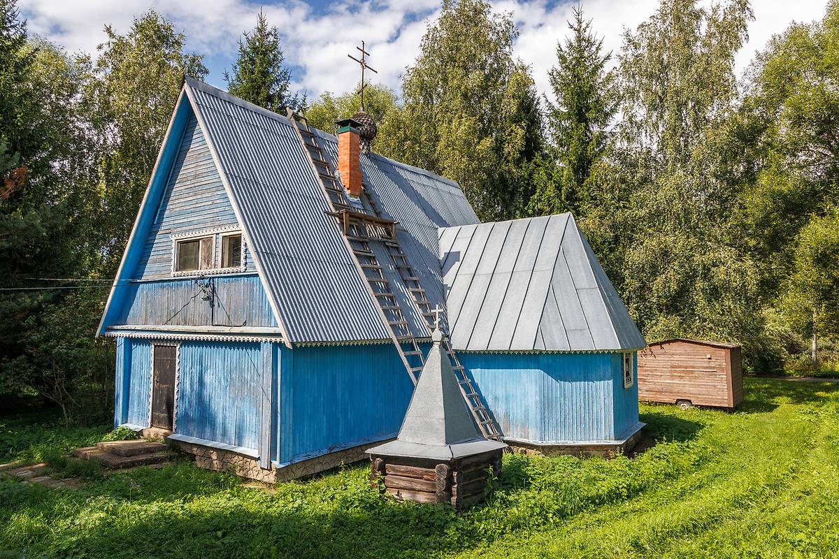 фасады. Церковь Воздвижения Креста Господня, Мелихово (Чеховский городской округ, Московская область)