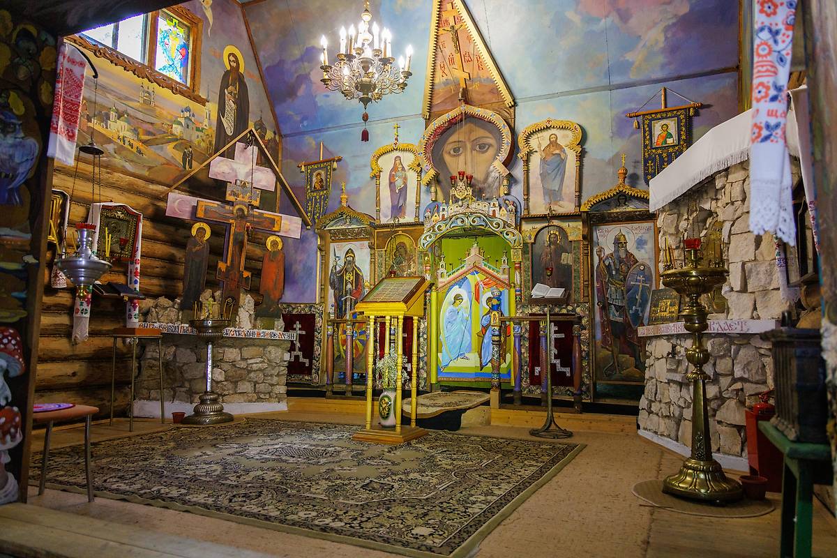 интерьер и убранство. Церковь Воздвижения Креста Господня, Мелихово (Чеховский городской округ, Московская область)