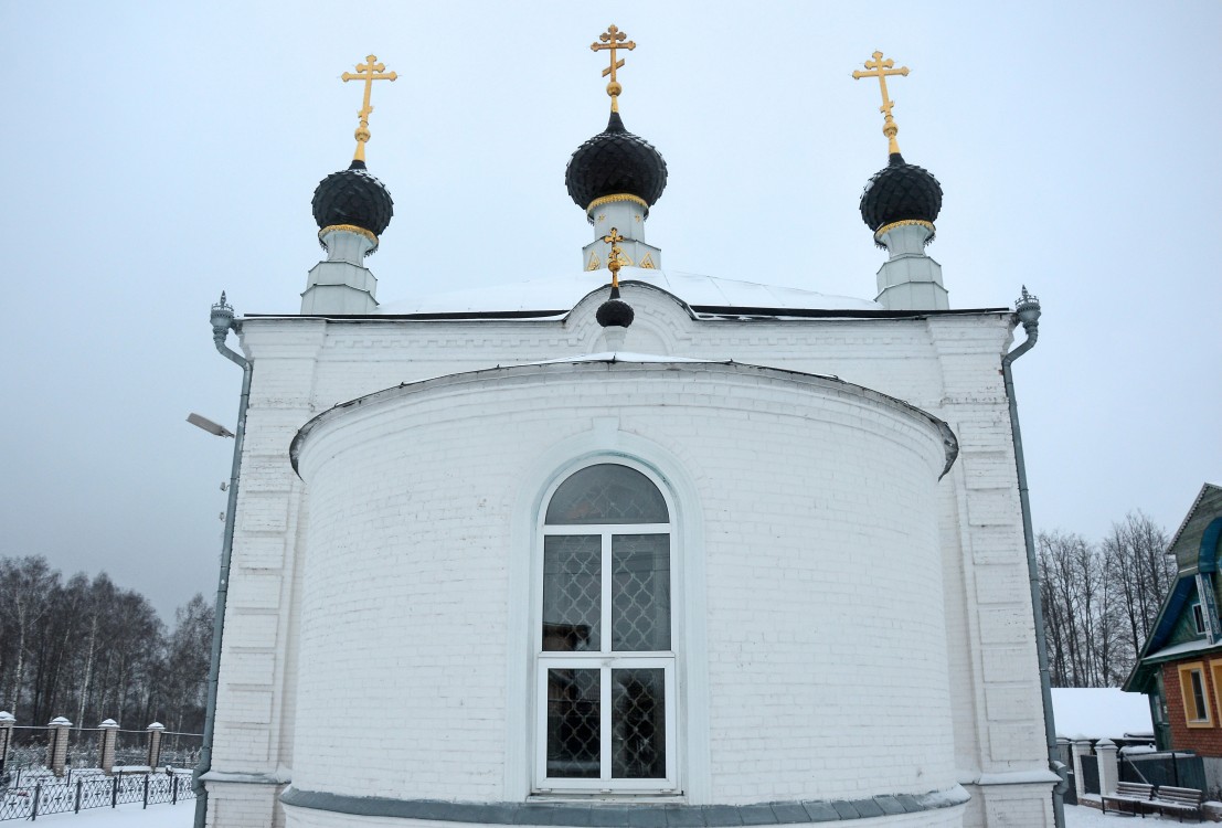 Церковь Всех Святых, Красное-на-Волге (Красносельский район, Костромская область). фасады