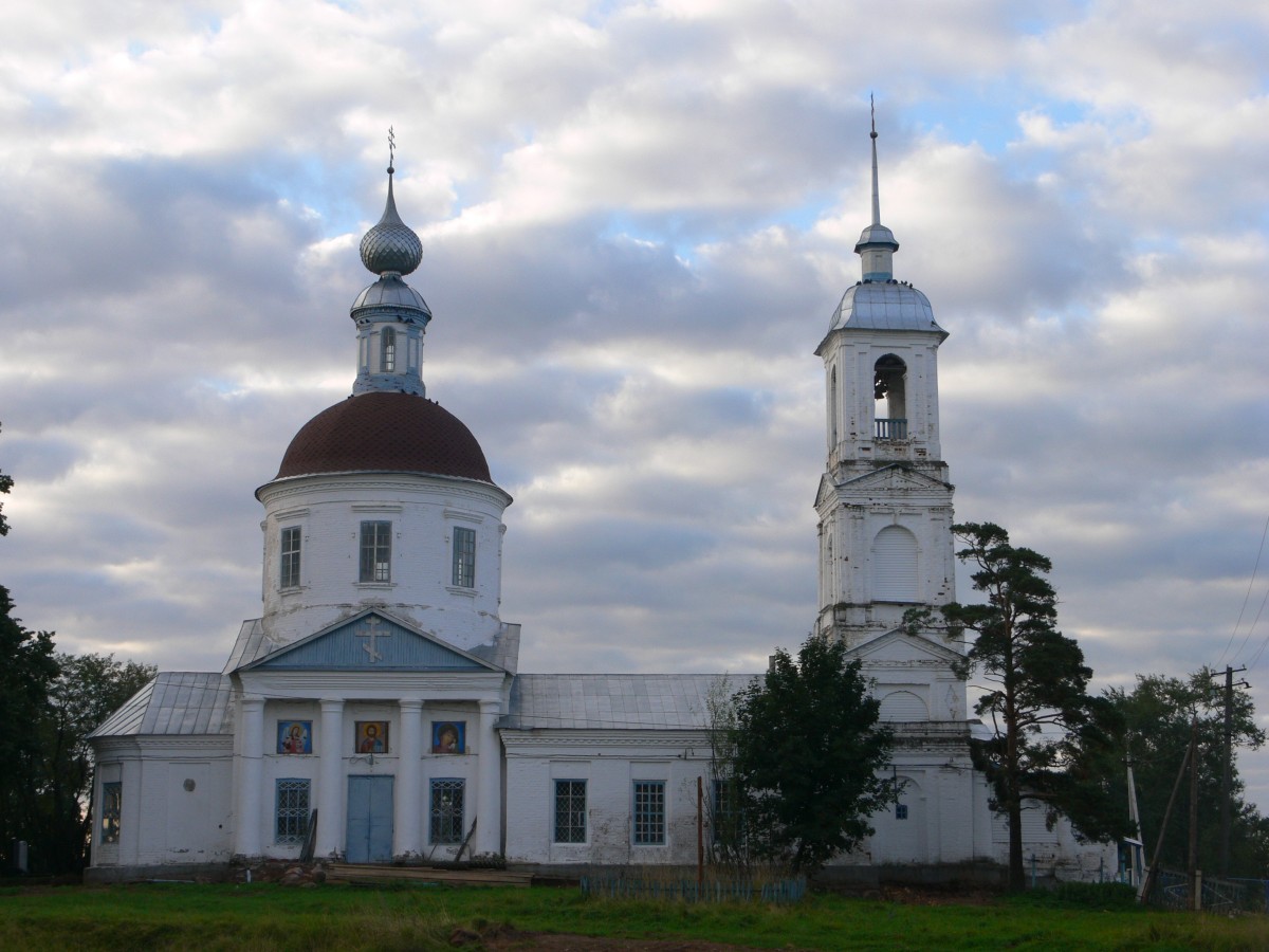 Церковь Казанской иконы Божией Матери, Светочева гора (Красносельский район, Костромская область). фасады